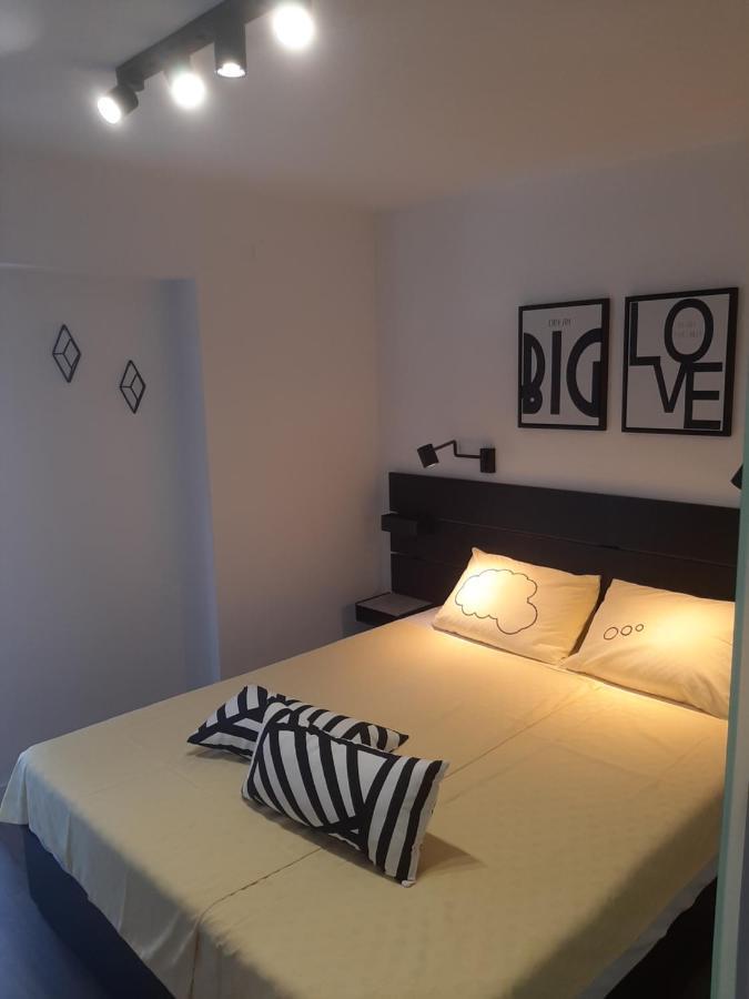 Petra Rooms And Apartments Palit Zewnętrze zdjęcie