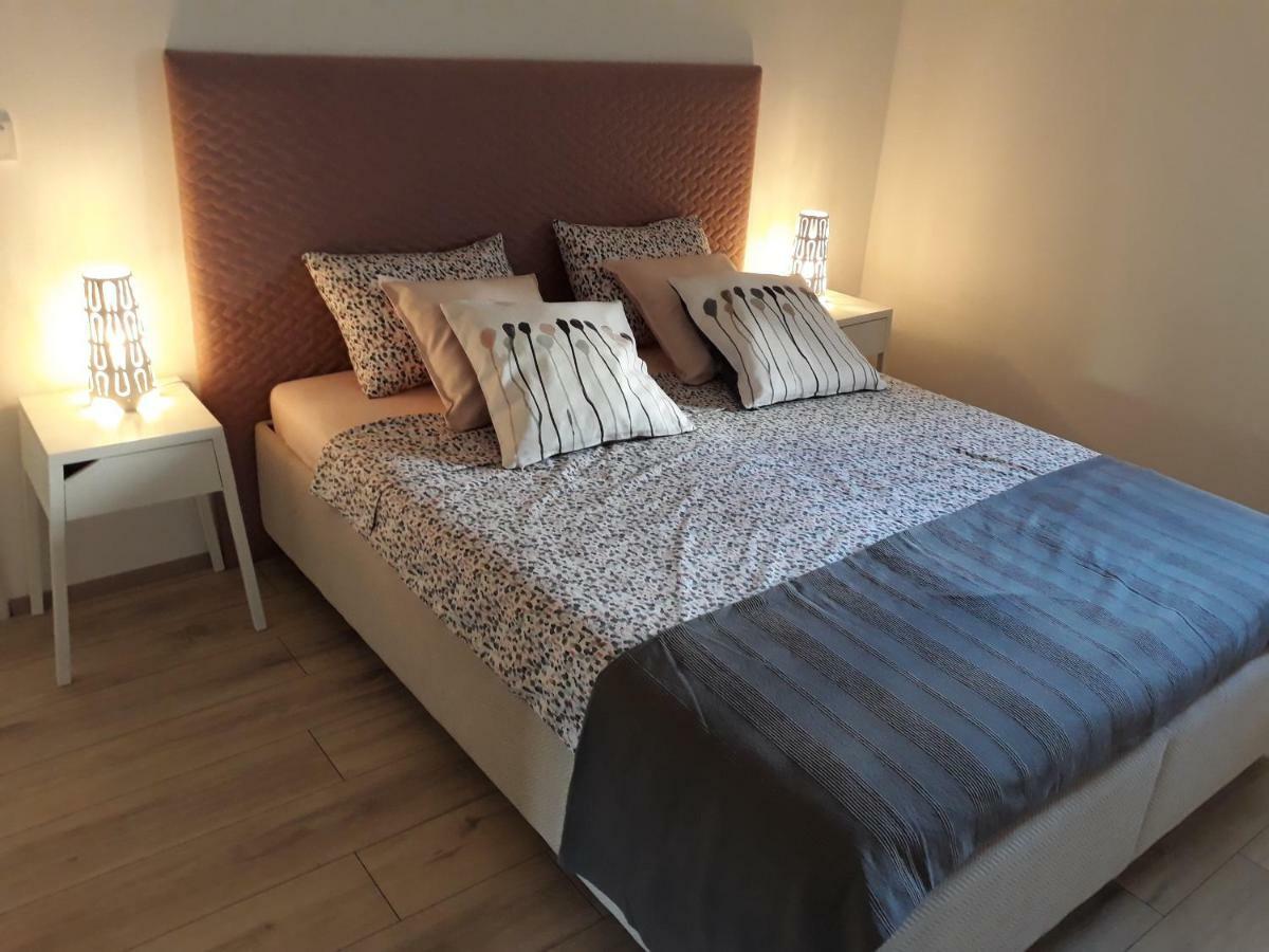 Petra Rooms And Apartments Palit Zewnętrze zdjęcie